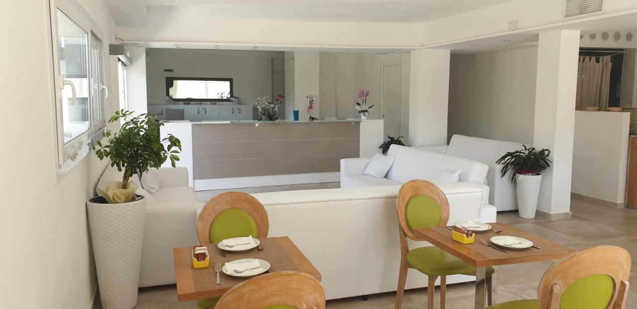 Rena Bianca Suite By La Contessa Santa Teresa Gallura Exterior foto